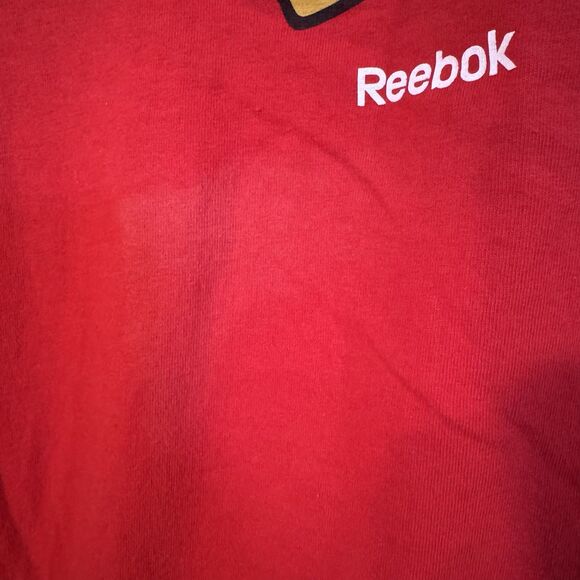 Reebok Chicago Blackhawks NHL M T-Shirt Red Short Sleeve Logo Tee Hockey Fan - Picture 3 of 7